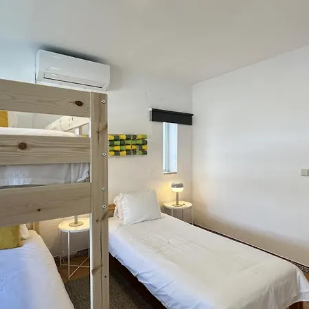 Branca - Private Pool - 12 Pax - Βίλα